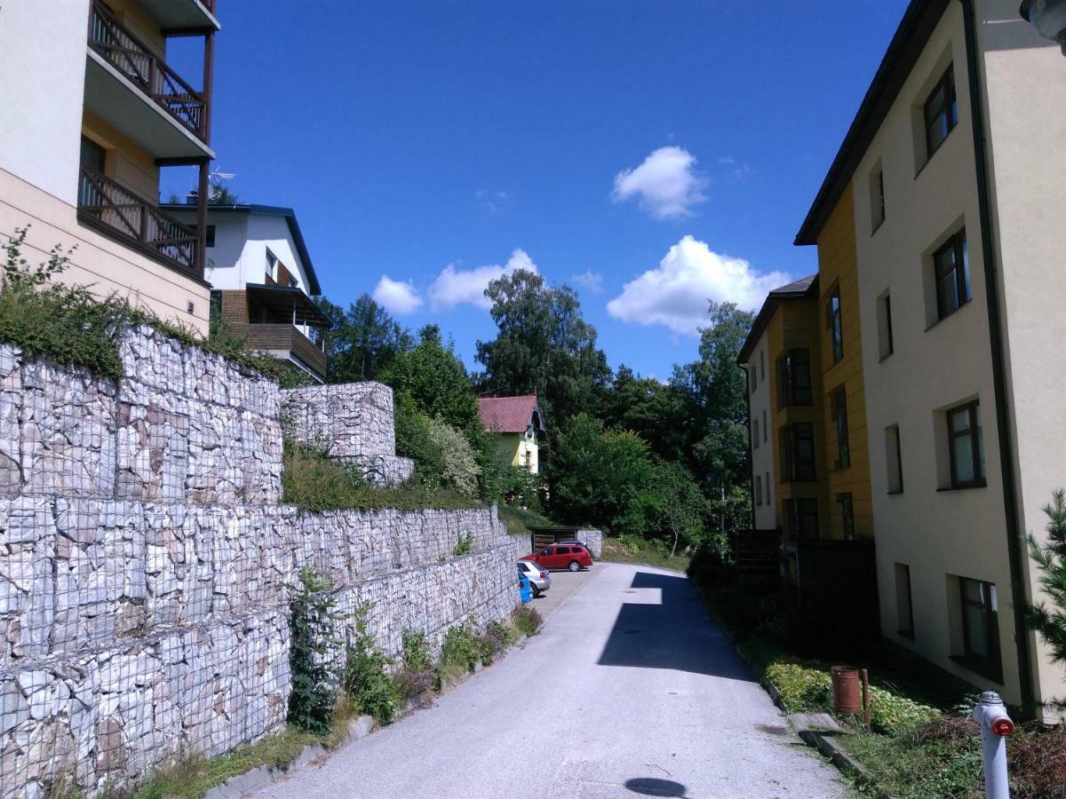 Apartmanek U Lanovky Janske Lazne Exterior photo